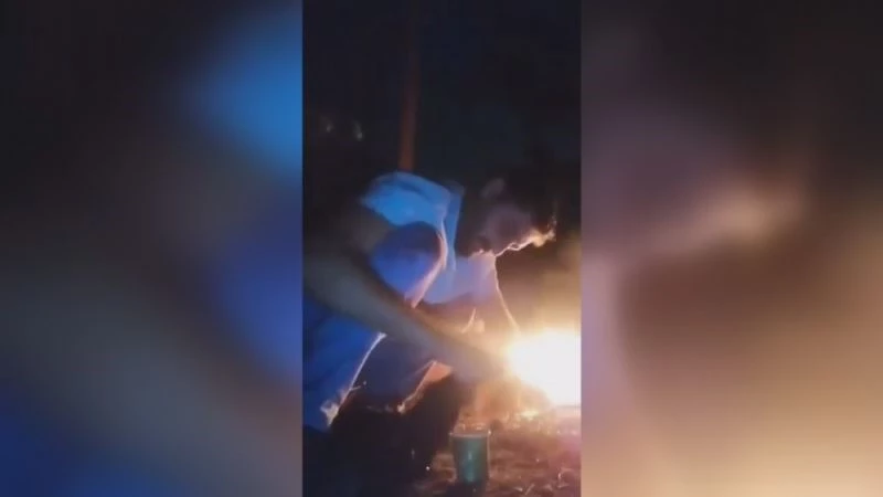 Tavukları kesip ateşe atan şahıs yakalandı
