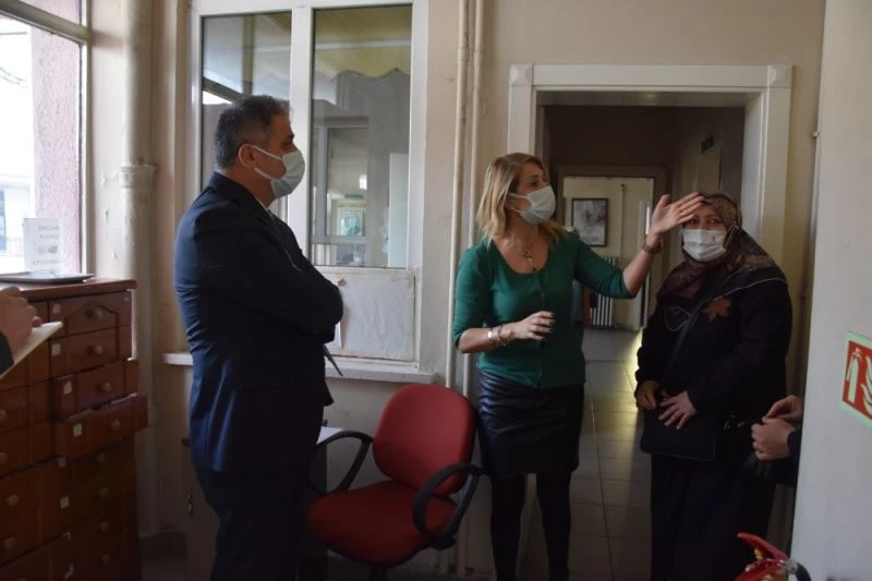 Bozkurt, Verem Savaş Dispanseri çalışanlarını kutladı
