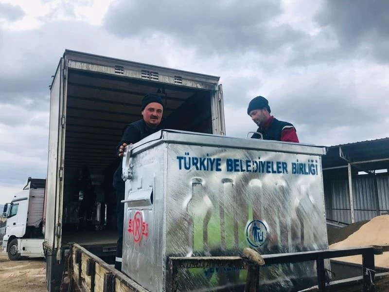 Terzialan Beldesine hibe çöp  konteyneri
