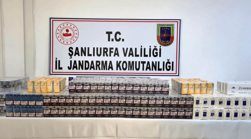 Atık kartonlar arasında kaçak sigara sevkiyatına darbe
