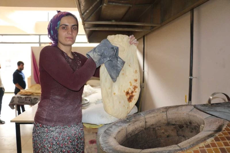 Tandır ekmeği Tatvanlı kadınların geçim kaynağı oldu
