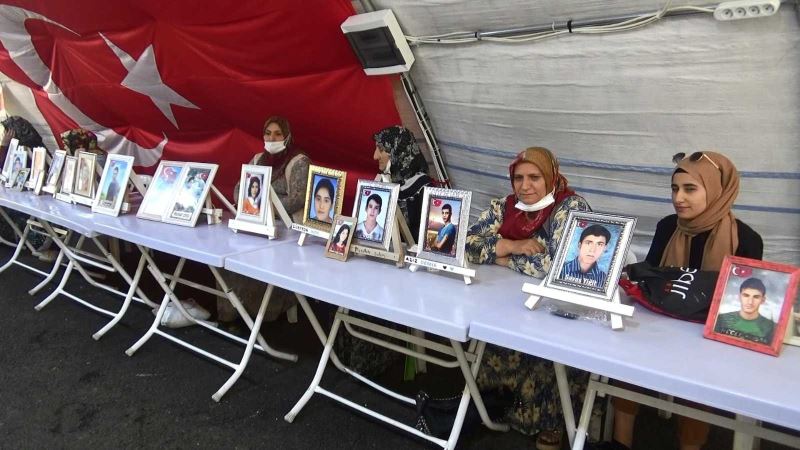 Acılı aileler 760 gündür HDP ve PKK’dan evlatlarını istiyorlar
