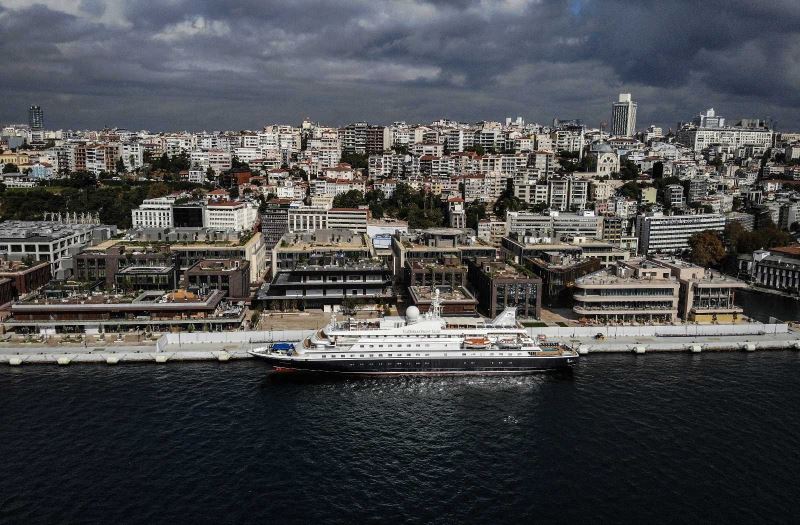 Galataport İstanbul ilk yolcu gemisini dünyanın tek yer altı kruvaziyer terminalinde ağırlıyor
