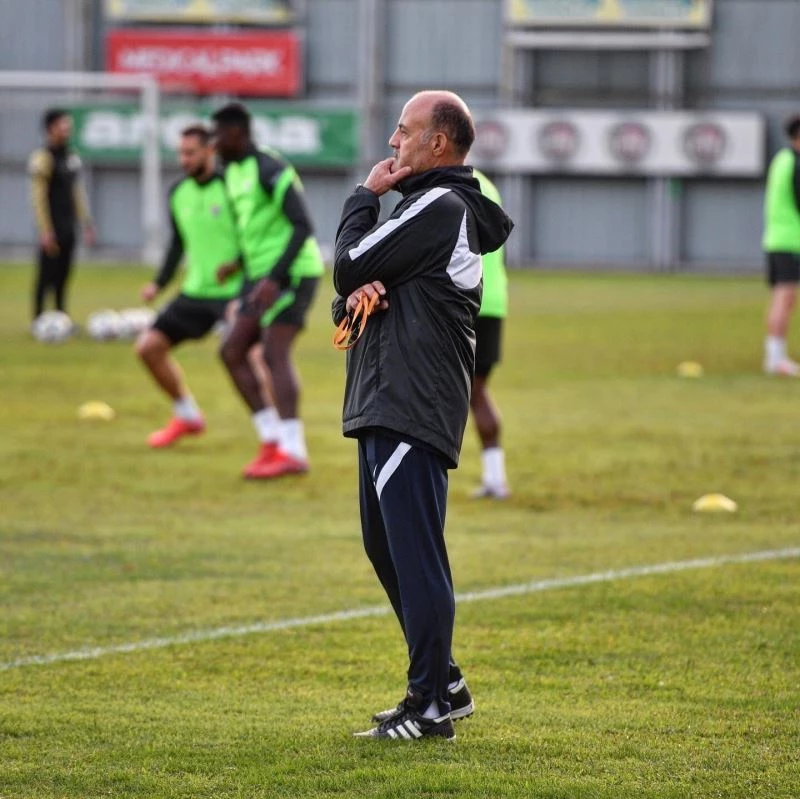 Özcan Bizati: “Kamptaki birliktelik bize başarı getirecek