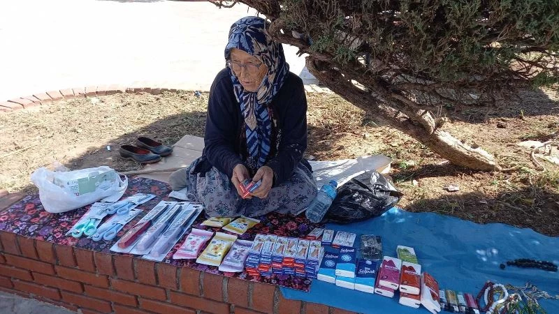 82 yaşındaki nine çalışmadan duramıyor
