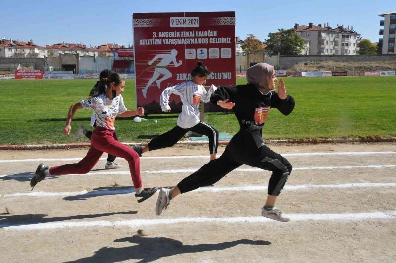 3. Zekai Baloğlu Atletizm Yarışması çekişmeli ve heyecanlı geçti
