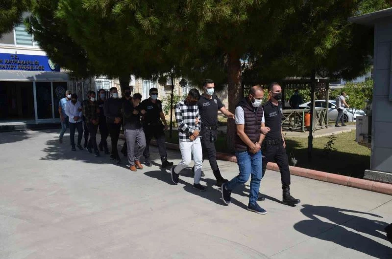 Didim’deki cinayetin 9 şüphelisinden 4’ü tutuklandı
