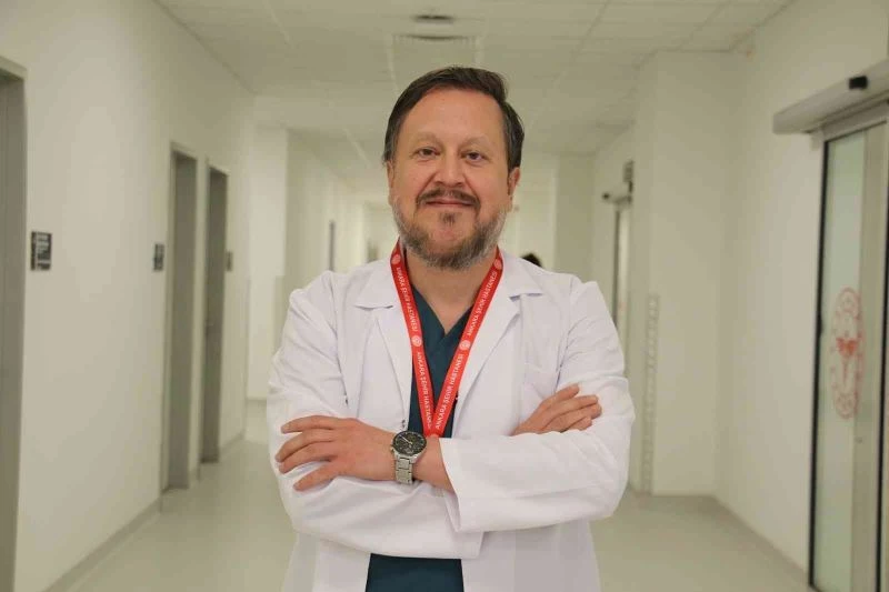 (Özel)  Prof. Dr. Oğuztürk: “Bu ilacı kullandıktan sonra karantinada kalma sürelerinde de ciddi oranda azalma olabilir”
