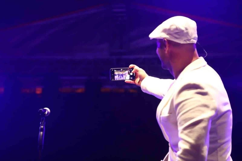 Dünyaca ünlü Maher Zain Esenler’de konser verdi
