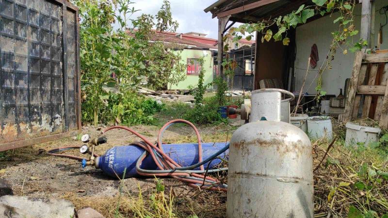 Oksijen makinesiyle kesim yapılırken yangın çıktı
