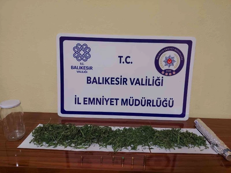 Balıkesir’de polisten ’huzur’ operasyonları: 211 gözaltı
