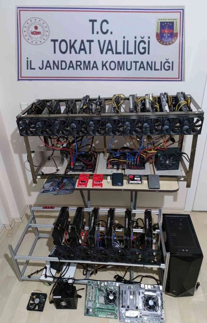 Kaçak cihazlarla kripto para üreten şahıs yakayı ele verdi
