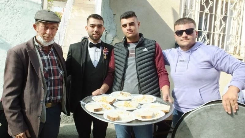 Balıkesir’de keşkek dövme imecesi
