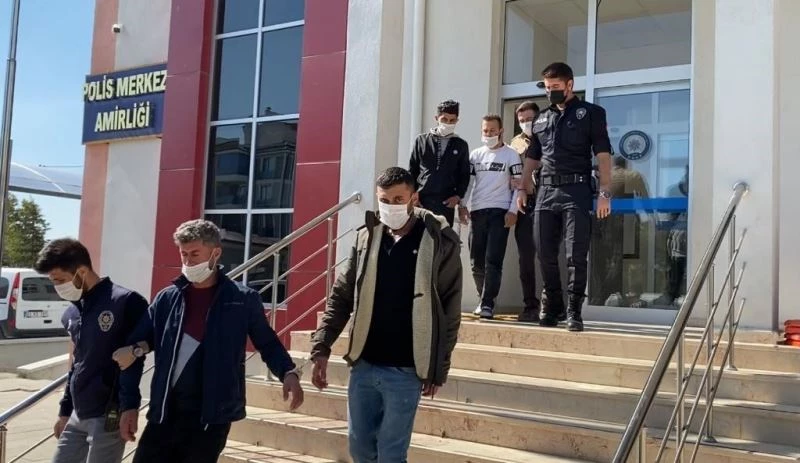 Afgan göçmenlerin 800 dolarla başlayan umut yolculuğu Afyonkarahisar’da bitti
