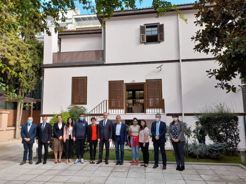 BioNTech’in kurucu ortakları Özlem Türeci ve Uğur Şahin Selanik’te Atatürk Evi’ni ziyaret etti
