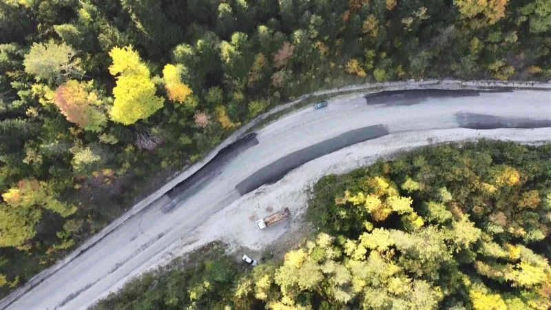 Türkiye’nin en büyük blok ormanlarını barındıran Karabük’te sonbahar güzelliği
