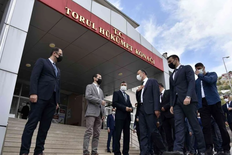 Vali Taşbilek Torul ilçesinde incelemelerde bulundu
