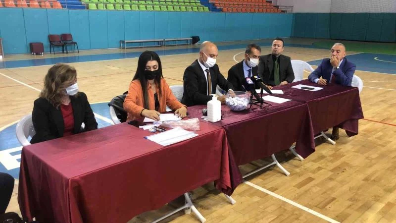 Elazığ’da 788 kişinin başvuru yaptığı TYP kura çekimi gerçekleştirildi
