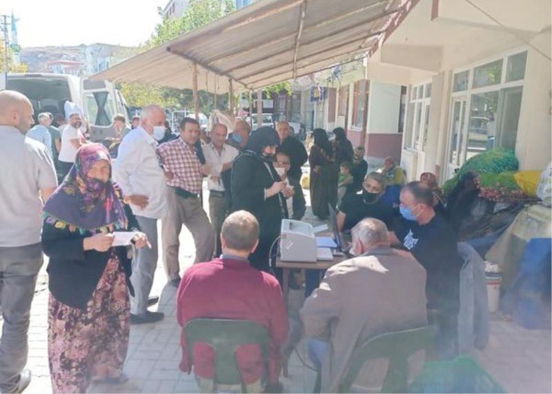 Zeytin üreticileri rekolte beyanı veriyor
