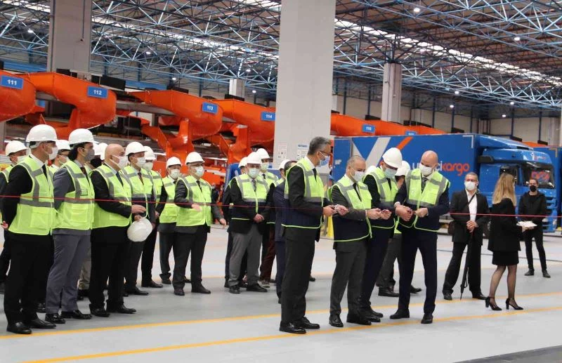 Yurtiçi Kargo yeni otomasyon merkezini devreye aldı
