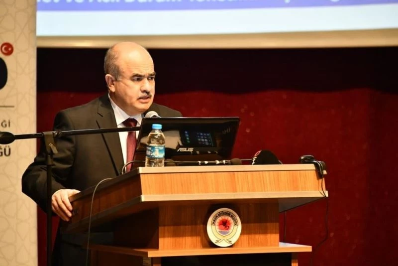 Vali Dağlı: “Aşılamada ‘mavi’ olduk ama vaka sayılarında bir miktar artış var”
