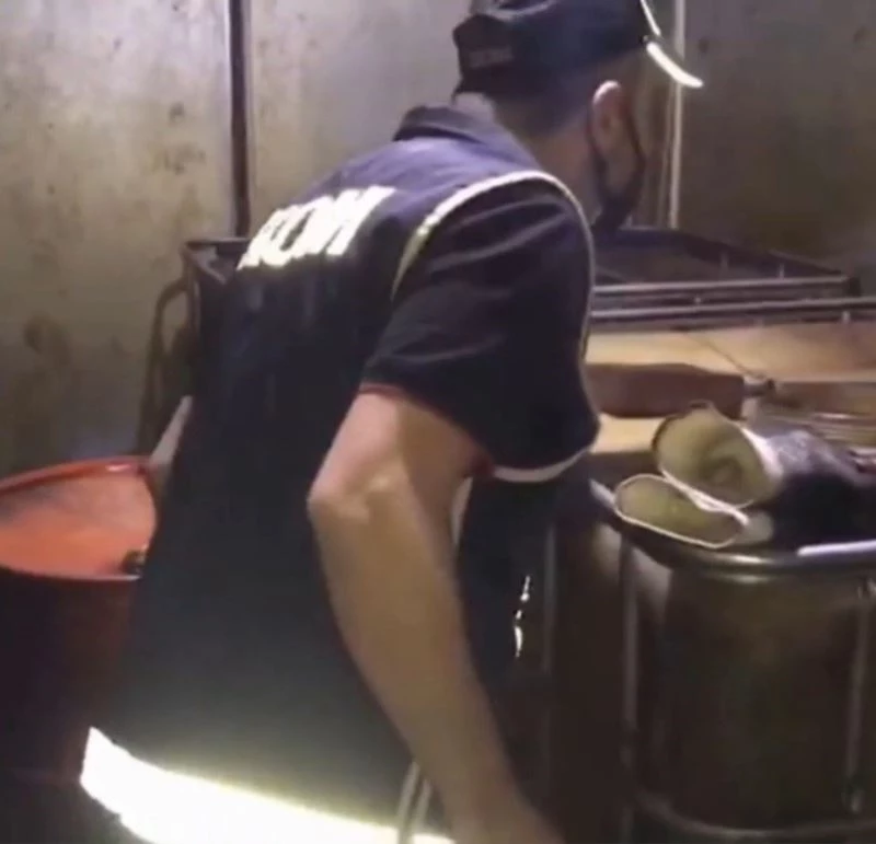 Tır garajına kaçak akaryakıt operasyonu
