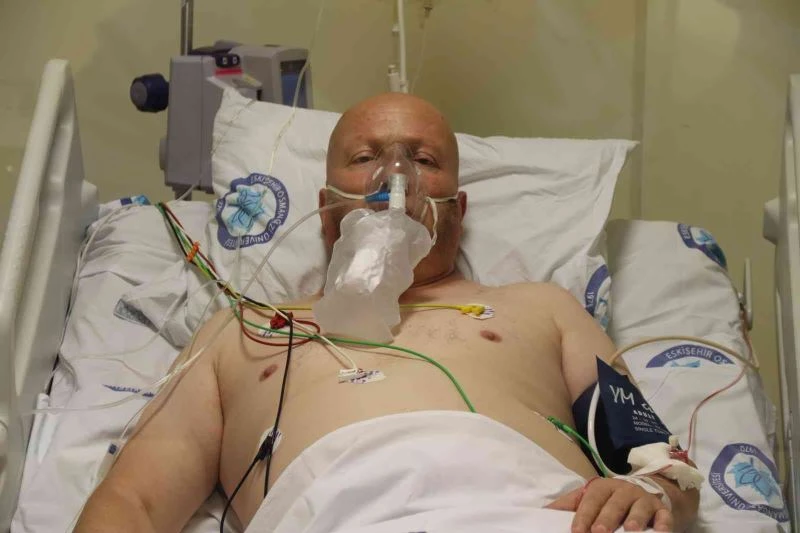 Yoğun bakımdaki Köksal abiden gençlere ‘Aşı’ çağrısı
