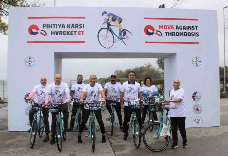 Kalp ve damar cerrahları Türkiye’de her yıl 30 bin kişinin ölümüne sebep olan ‘pıhtı’ya karşı pedal çevirdi
