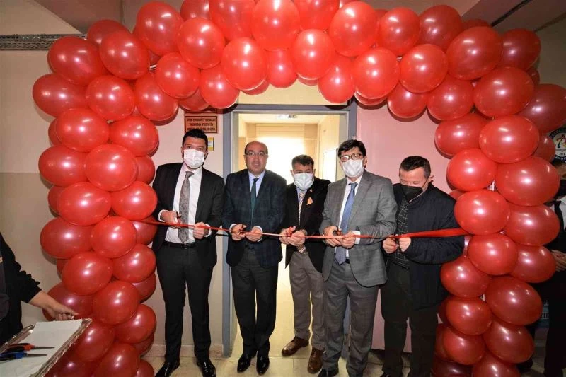 Yazılım ve tasarım atölyesinin açılışı yapıldı
