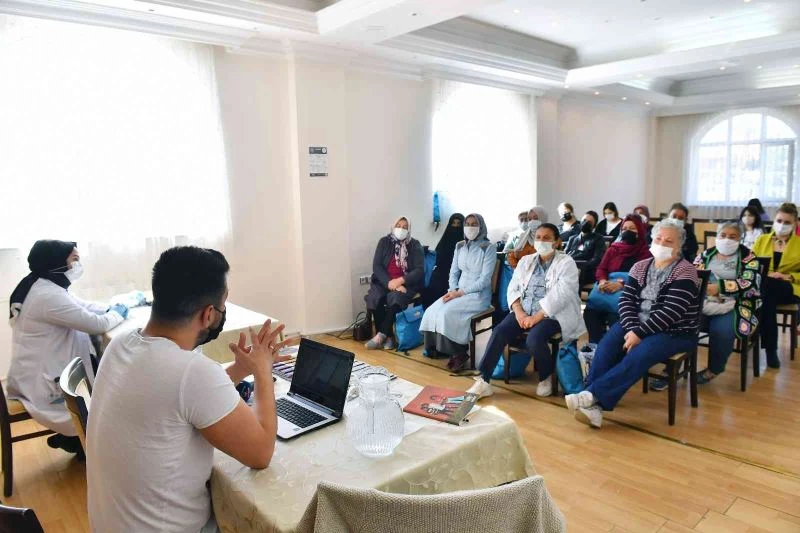 Başkent’te kadın sağlığını önceleyen projeler devam ediyor
