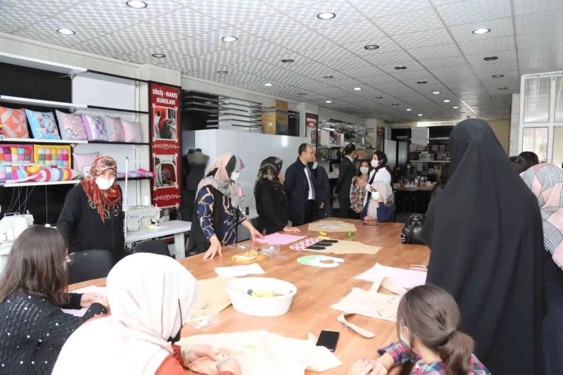 Kaymakam Solak’tan Aile Destek Merkezine ziyaret
