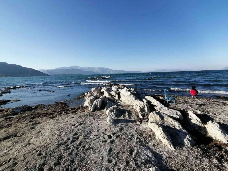 Eğirdir Gölü’nde kritik seviyeye sadece 24 santim kaldı
