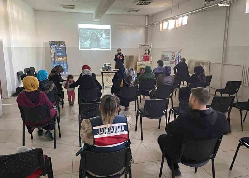 Ardahan’da ‘En İyi Narkotik Polisi Anne’ kampanyası başladı

