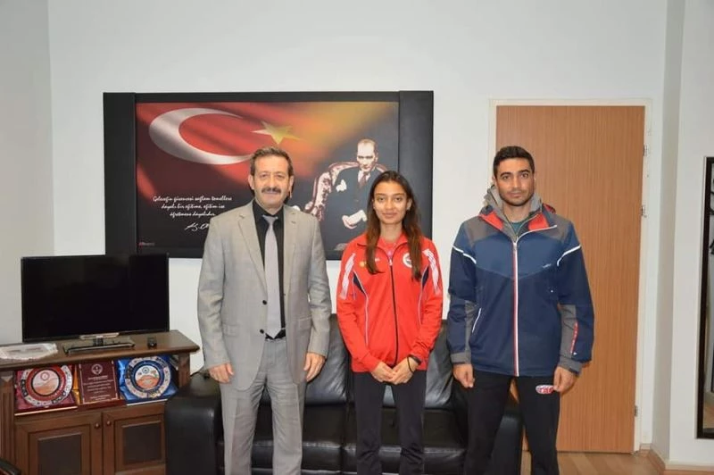Milli Atlet Salı Ata’dan Milli Eğitim Müdürlüğü’ne ziyaret

