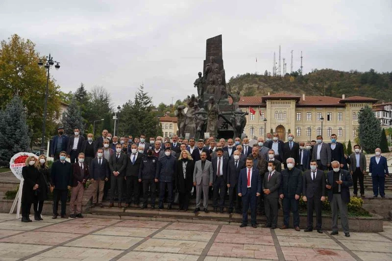 Kastamonulu muhtarlardan sessiz kutlama
