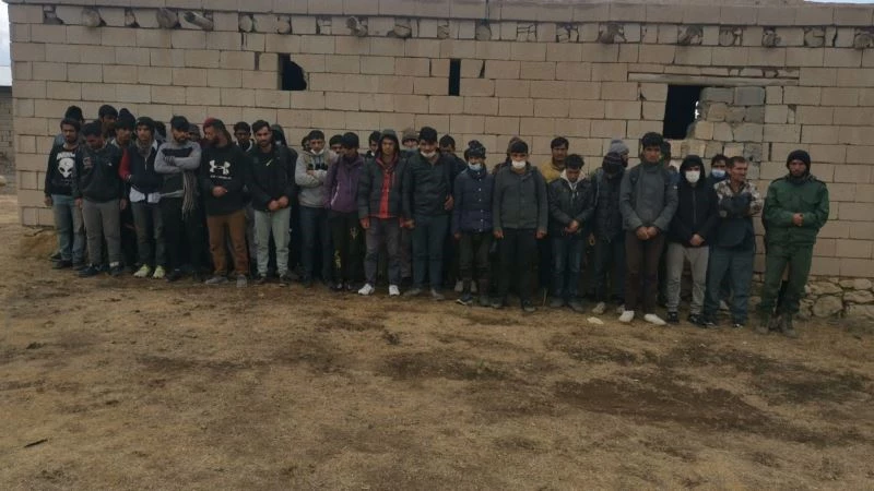 Van’da 164 düzensiz kaçak göçmen yakalandı
