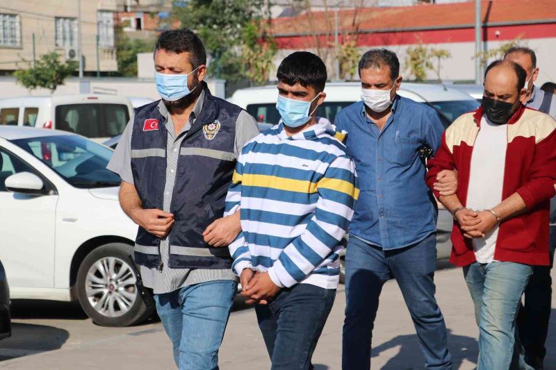 Adana’da 90 firariye yönelik operasyona 21 tutuklama
