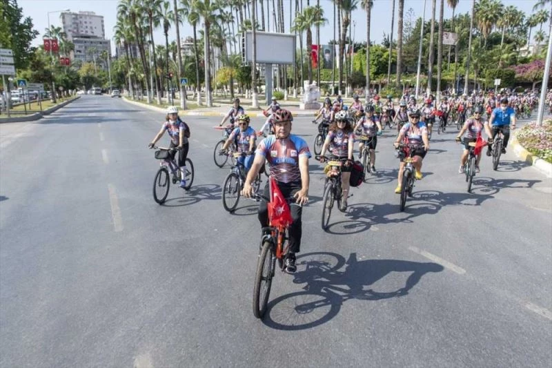 7. Mersin Caretta Bisiklet Festivali 22 şehirden 175 katılımcıyla başladı