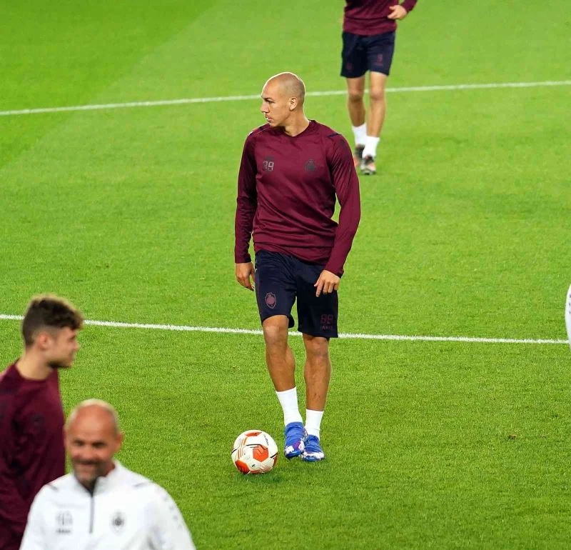 Antwerp, Fenerbahçe maçı hazırlıklarını tamamladı
