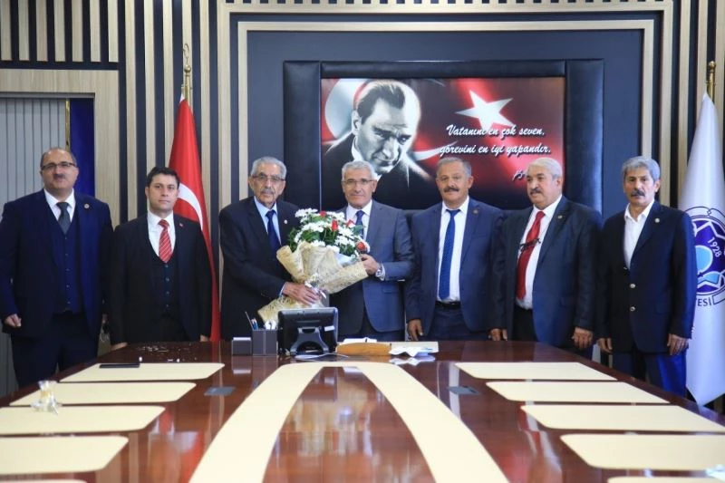 Başkan Güder: “Muhtarlarımız bizim baş tacımız”
