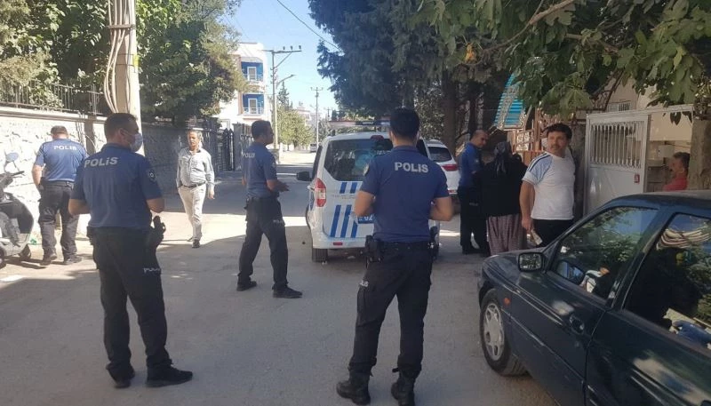 Okuldan çıkan öğrenciyi dövüp kaçtılar
