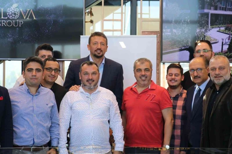 TBF Başkanı Türkoğlu’ndan, Semt77 Yalovaspor Başkanı Tuna’ya ziyaret
