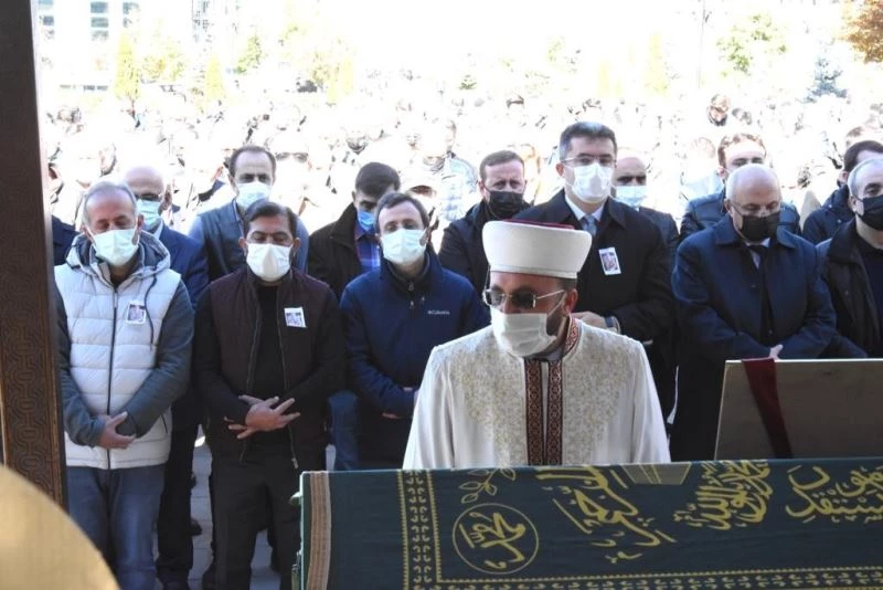 İş adamı Ruşen Yıldırım son yolculuğuna uğurlandı
