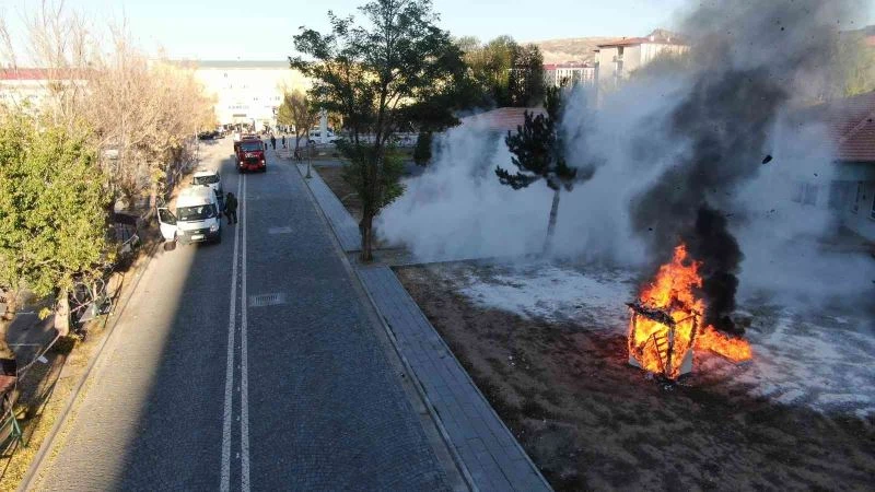 Sivas’taki tatbikat aksiyon filmlerini aratmadı
