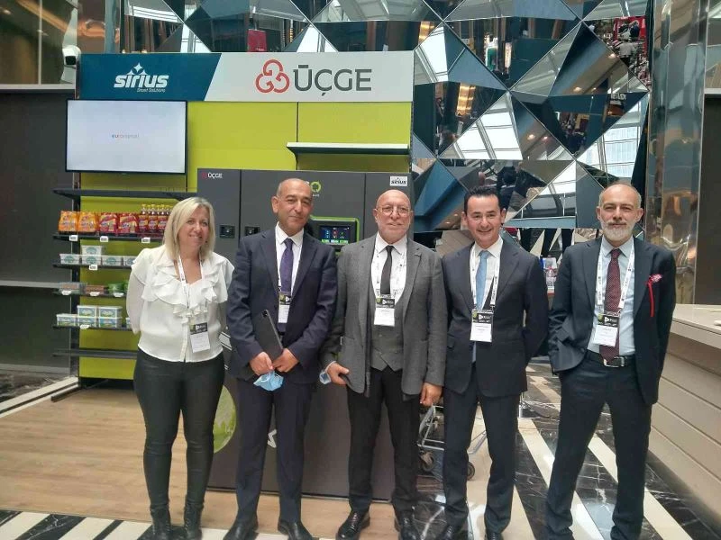 ÜÇGE’nin geri dönüşüm makinesi perakende sektörü ile buluştu
