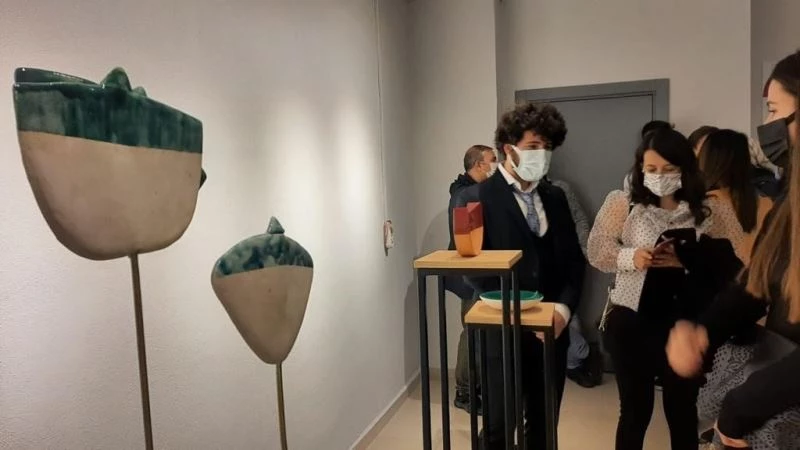 Dr. Emrah Pek’in “Kepenek” sergisi sanatseverlerle buluştu
