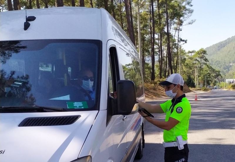 En çok trafik cezası araç plakalarına kesildi
