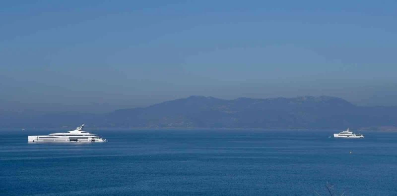 Dünyanın en zengin 4’üncü iş insanı Bill Gates, Efes’teki Meryemana Evi’ni ziyaret etti
