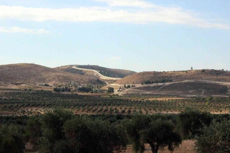 Suriye sınırında örülen duvar Irak ve İran sınırına örnek oldu

