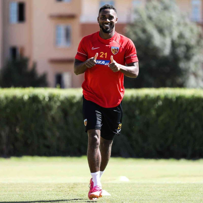 Kayserispor’da Carole ve Kemen oynamıyor
